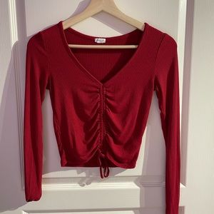 Garages ruched cropped long sleeve